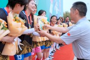 B体育体育官网入口-女子足球赛中，中国队斩获胜利进入下一轮的简单介绍