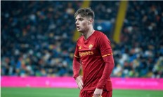 B体育体育娱乐-罗马球员荣获最佳射手奖，成为焦点人物的简单介绍