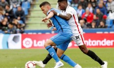 B体育体育电竞-巴黎FC在比赛中完胜对手，连胜不断