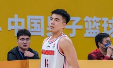 B体育体育官网-广东男篮在比赛场上表现出色，获得一连胜的简单介绍