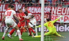 B体育体育活动-关于拜仁慕尼黑取得惊天逆转，力克对手获胜的信息