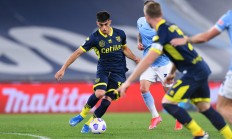 B体育体育官网app-关于克罗托内战胜切沃，保持胜利步伐的信息