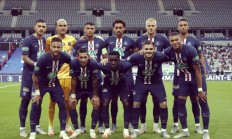 B体育体育平台-包含欧洲足坛焦点：争冠形势依然激烈，各队争夺激烈的词条