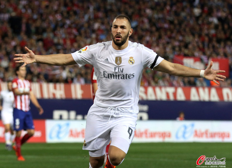 包含纳瓦斯扑点救AC米兰，助球队获得平局的词条