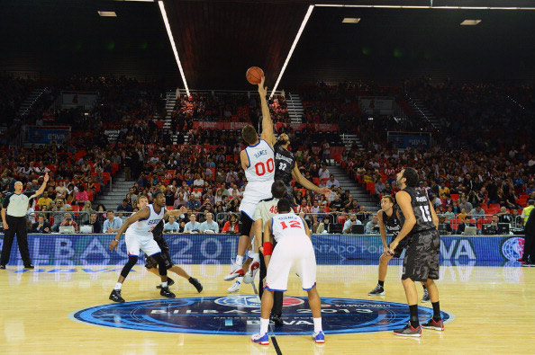 西班牙篮球联赛再次掀起高潮，席卷全球