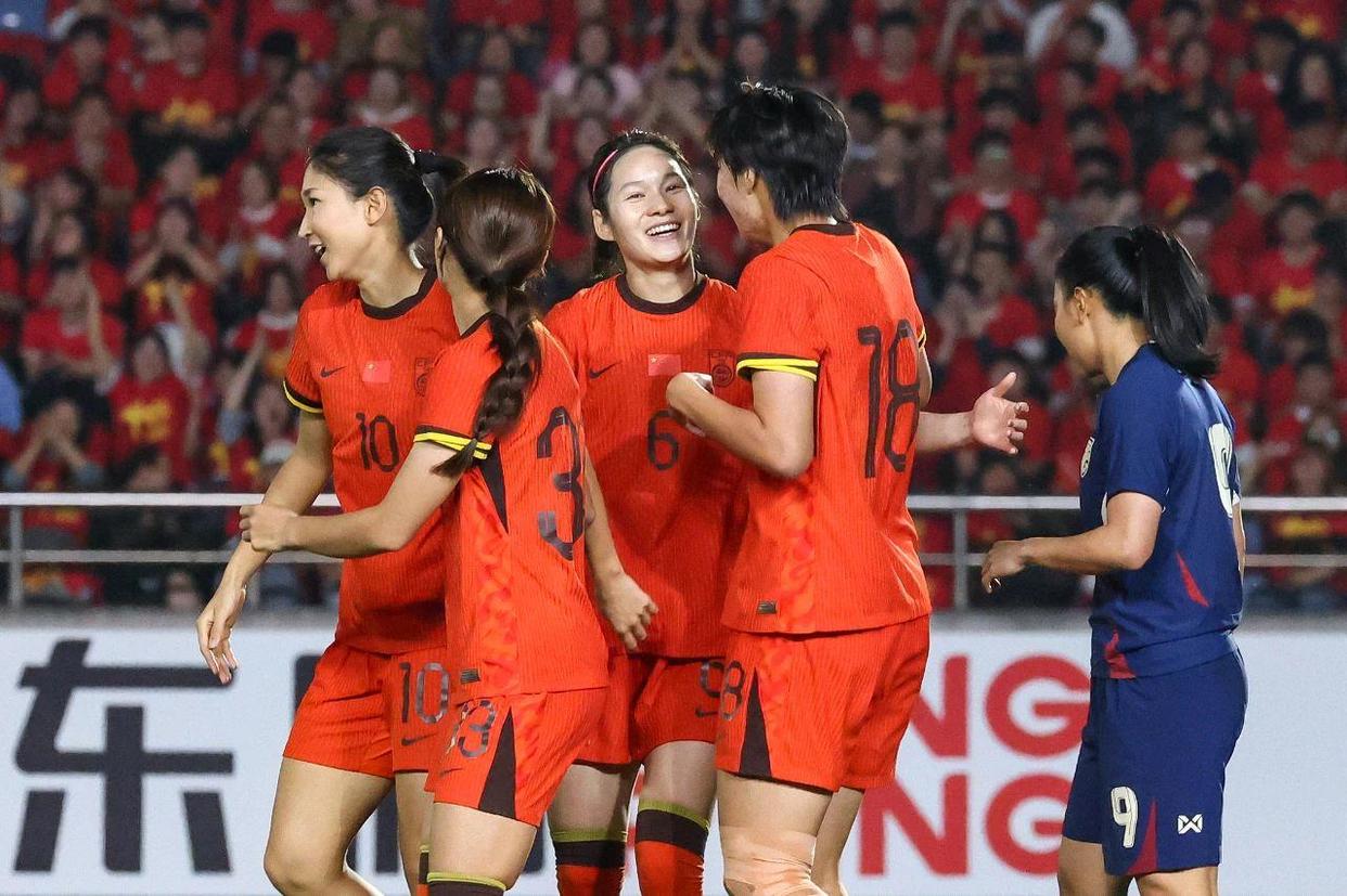 泰国女足历史性晋级八强赛前惨败对手