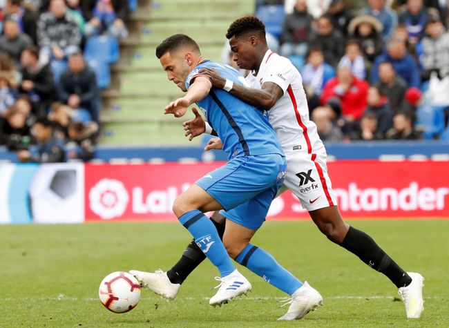 巴黎FC在比赛中完胜对手,连胜不断 巴黎FC在比赛中完胜对手,连胜不断