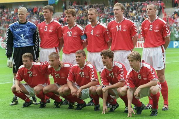 关于丹麦队战绩不俗，雄心勃勃追赶领先者的信息