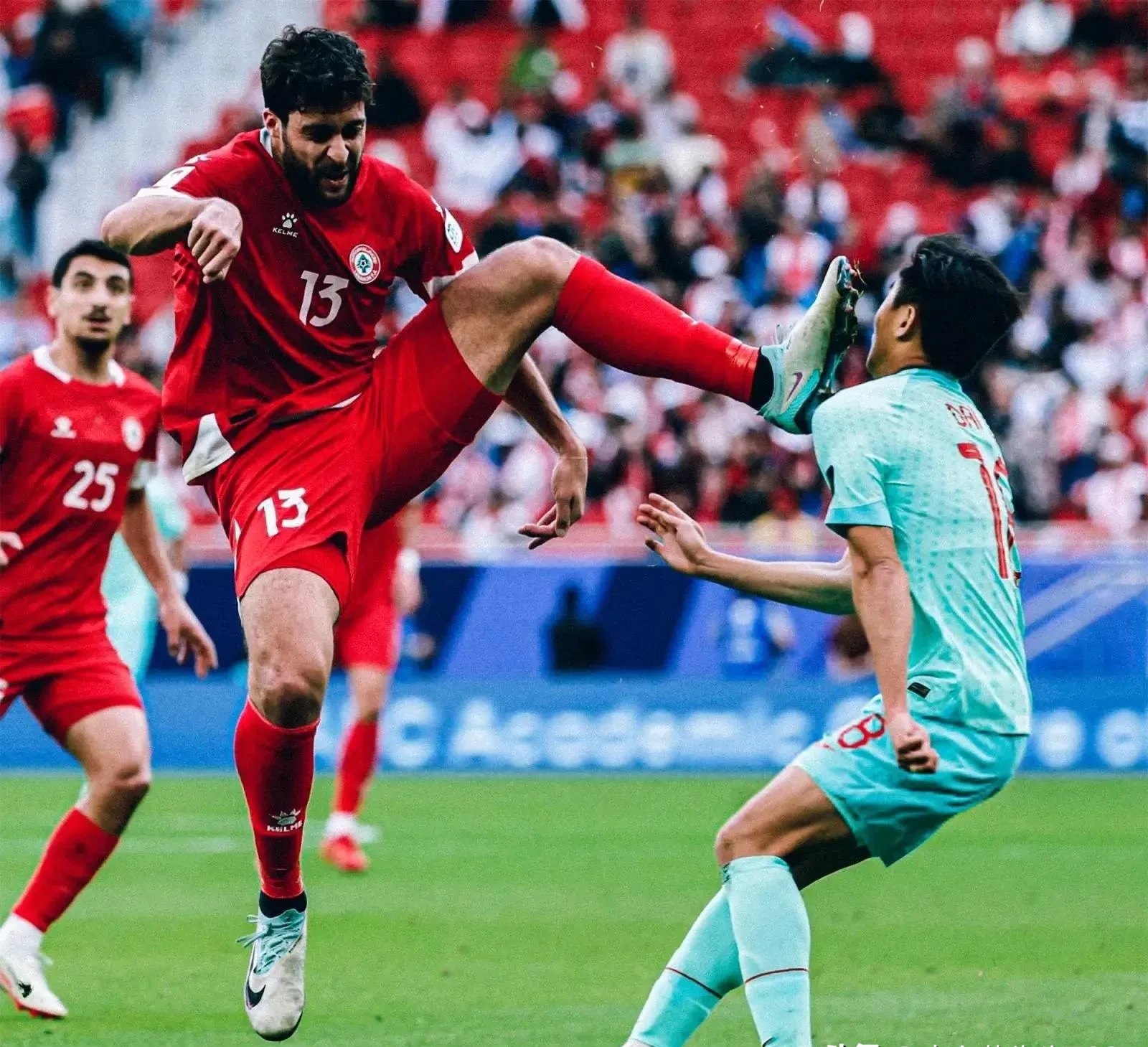 球员们各怀绝技，精彩表演连连