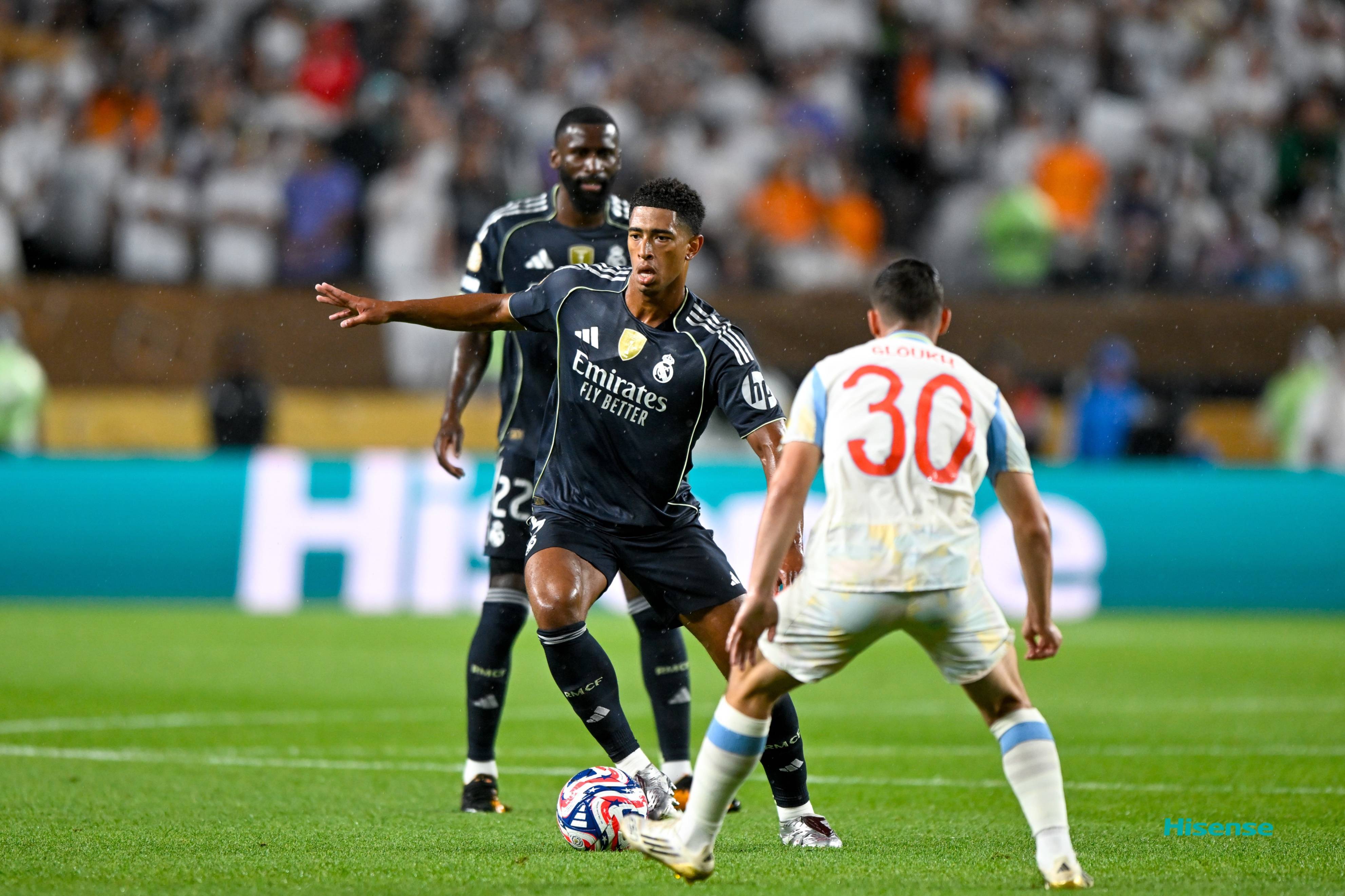 皇家马德里憾败出局,欧冠赛场再现惊奇的简单介绍 皇家马德里憾败出局,欧冠赛场再现惊奇的简单介绍