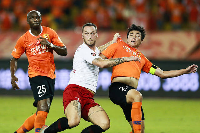 亚眠主场失利,被对手反超积分榜位置的简单介绍 亚眠主场失利,被对手反超积分榜位置的简单介绍