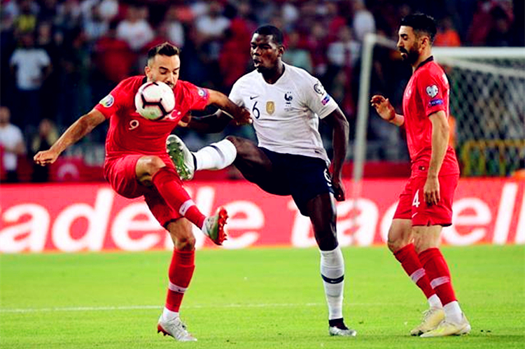 英国篮球队在国际赛事中搏命拼搏 英国篮球队在国际赛事中搏命拼搏