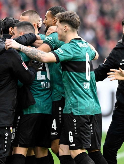 包含弗赖堡惊喜战胜对手,展现出色表现的词条 包含弗赖堡惊喜战胜对手,展现出色表现的词条