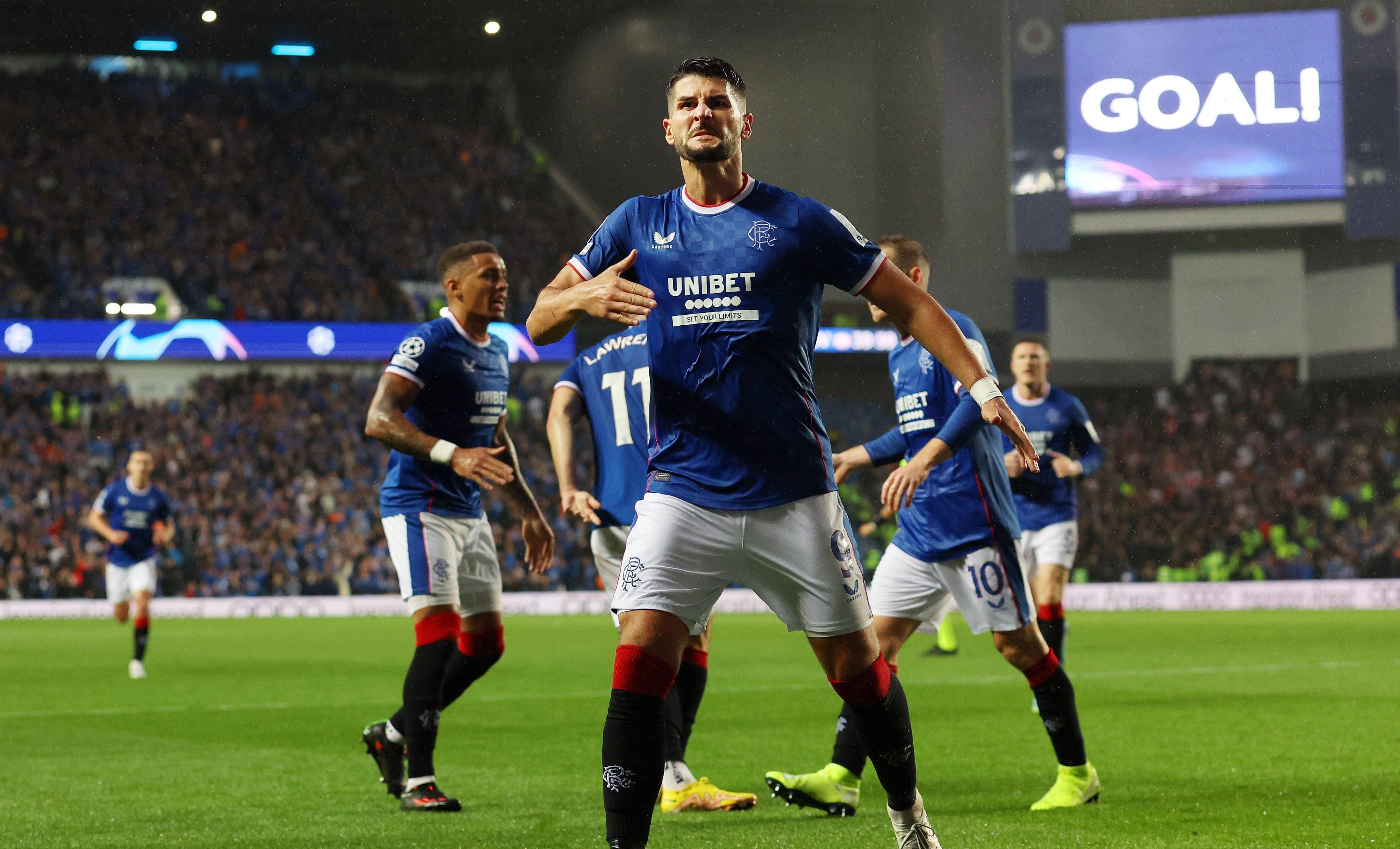 尤文图斯主场遭遇惨败,欧冠席位受到威胁 尤文图斯主场遭遇惨败,欧冠席位受到威胁