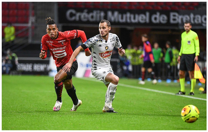 雷恩击败尼斯,取得重要胜利 雷恩击败尼斯,取得重要胜利